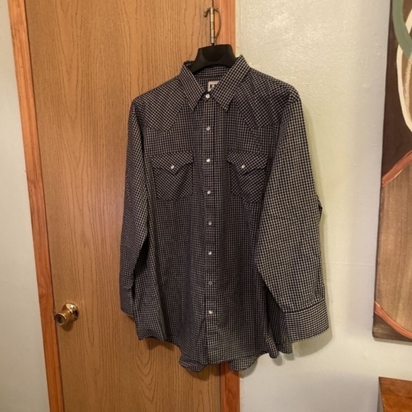 Ely Cattleman Other - Ely Cattleman Size 2XB Multi-Color w/Checked Print Long Sleeve Pearl Snap Shirt